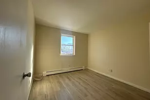 145 Cowles St, Bridgeport, CT 06607 - Photo 7