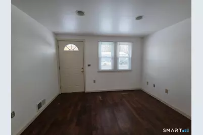 244 Weybosset Street, New Haven, CT 06513 - Photo 3