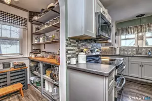 292 Richmond Ave, West Haven, CT 06516 - Photo 17