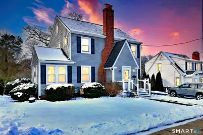 292 Richmond Avenue, West Haven, CT 06516 - Photo 1