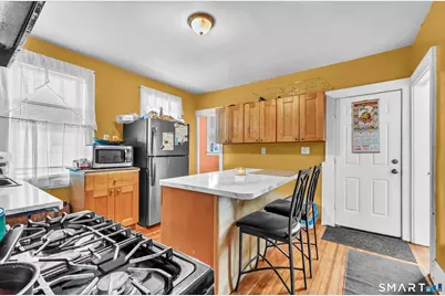 22 Roosevelt Street, Bridgeport, CT 06608 - Photo 13