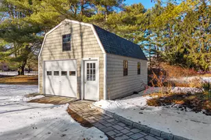 18 Shawandassee Rd, Waterford, CT 06385 - Photo 25