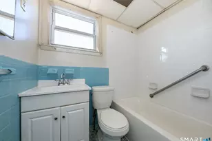 111 Pine St, New Haven, CT 06513 - Photo 17