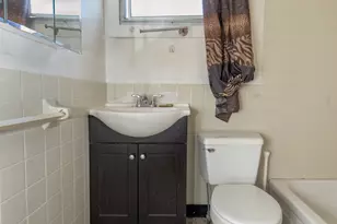 111 Pine St, New Haven, CT 06513 - Photo 9