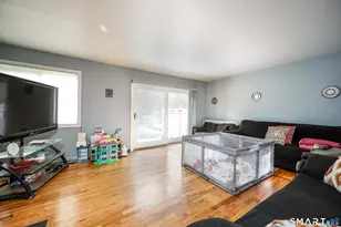 11 Boulevard Dr, Danbury, CT 06810 - Photo 11