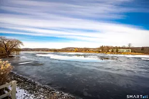 11 Boulevard Dr, Danbury, CT 06810 - Photo 29