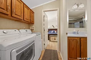 10 Meadow Rd, Southington, CT 06489 - Photo 13