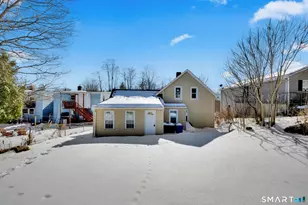 254 Broad St, Norwich, CT 06360 - Photo 29