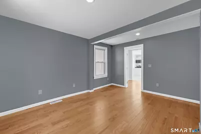 254 Broad Street, Norwich, CT 06360 - Photo 13