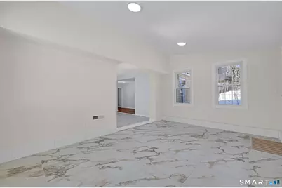 254 Broad Street, Norwich, CT 06360 - Photo 3