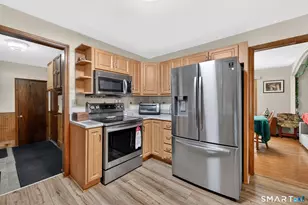 41 Murielle Dr, South Windsor, CT 06074 - Photo 11