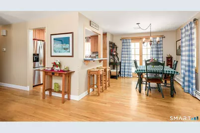 43 Roxbury Court, East Lyme, CT 06357 - Photo 11