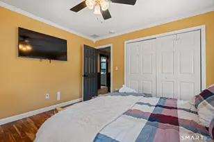 37 Kenmore Ave, Waterbury, CT 06708 - Photo 25