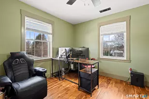 37 Kenmore Ave, Waterbury, CT 06708 - Photo 29