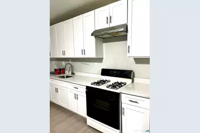 160 Lawrence Street #3N, Hartford, CT 06106 - Photo 11