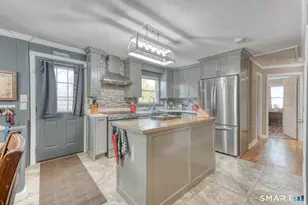 44 Nachilly Dr, New Britain, CT 06053 - Photo 17