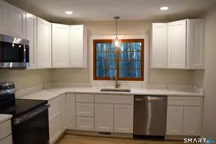 10 Meeting House Rd, Barkhamsted, CT 06063 - Photo 9