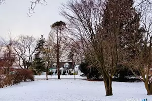 670 Wigwam Ln, Stratford, CT 06614 - Photo 3