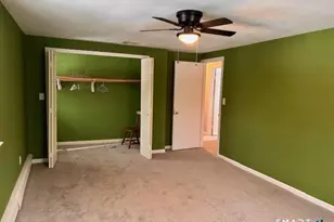 670 Wigwam Ln, Stratford, CT 06614 - Photo 23