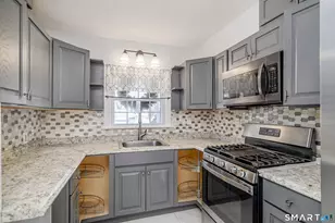 8 1st St Ext, Danbury, CT 06810 - Photo 9