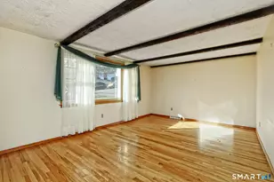 71 Sycaway St, West Haven, CT 06516 - Photo 5