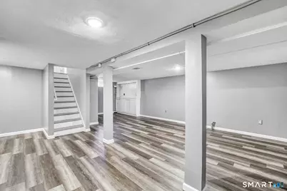 84 Eileen Road, West Haven, CT 06516 - Photo 27