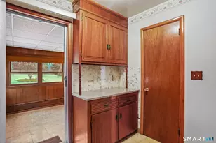 4487 Madison Ave, Trumbull, CT 06611 - Photo 13