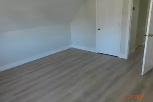 10 Poplar St, Windsor Locks, CT 06096 - Photo 7