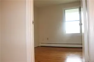 227 Wall St, Hebron, CT 06248 - Photo 7