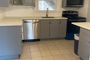 168 Wainwright Pl Pl, Stratford, CT 06614 - Photo 5