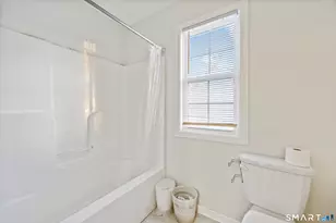 27 Amber Pl, Waterbury, CT 06705 - Photo 27