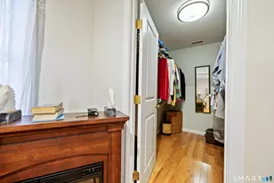 27 Amber Pl, Waterbury, CT 06705 - Photo 23