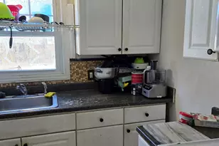 897 1st Ave, West Haven, CT 06516 - Photo 5