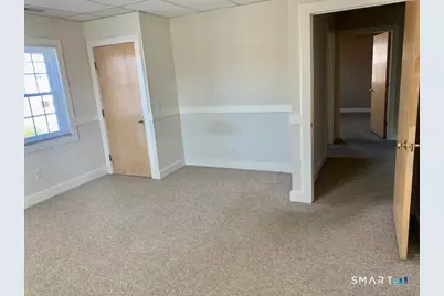 4666 Main Street #2B, Bridgeport, CT 06606 - Photo 9