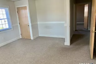 4666 Main St, Bridgeport, CT 06606 - Photo 9