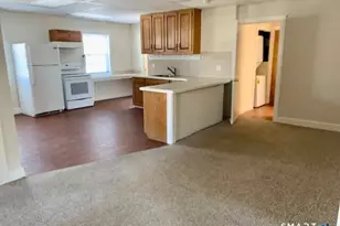 4666 Main St, Bridgeport, CT 06606 - Photo 5