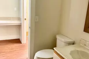 4666 Main St, Bridgeport, CT 06606 - Photo 13