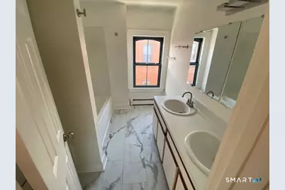 43 Alden Street #APT D, Hartford, CT 06114 - Photo 9