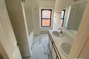 43 Alden St, Hartford, CT 06114 - Photo 9