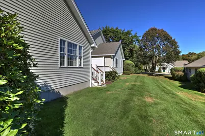 4 Cider Mill Lane, Trumbull, CT 06611 - Photo 35