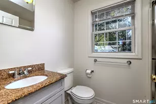 4 Cider Mill Ln, Trumbull, CT 06611 - Photo 17