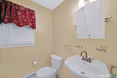42 Greenwood Street, East Hartford, CT 06118 - Photo 21