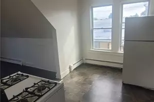 23 Morgan Ave, Bridgeport, CT 06606 - Photo 11