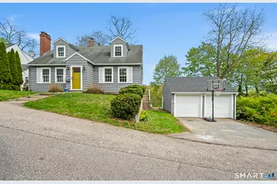 34 Harland Place, Norwich, CT 06360 - Photo 1