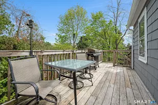 34 Harland Pl, Norwich, CT 06360 - Photo 5