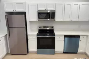 38B Putnam Green, Greenwich, CT 06830 - Photo 9