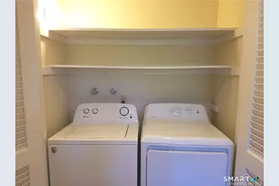 167 Heritage Village #E, Southbury, CT 06488 - Photo 17