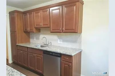 167 Heritage Village #E, Southbury, CT 06488 - Photo 3