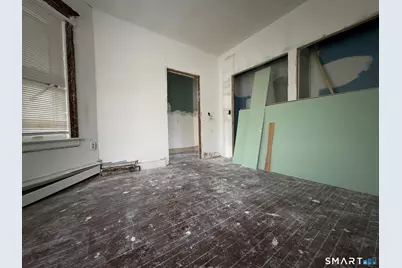 472 Edgewood Street, Hartford, CT 06112 - Photo 15