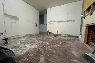 472 Edgewood St, Hartford, CT 06112 - Photo 17